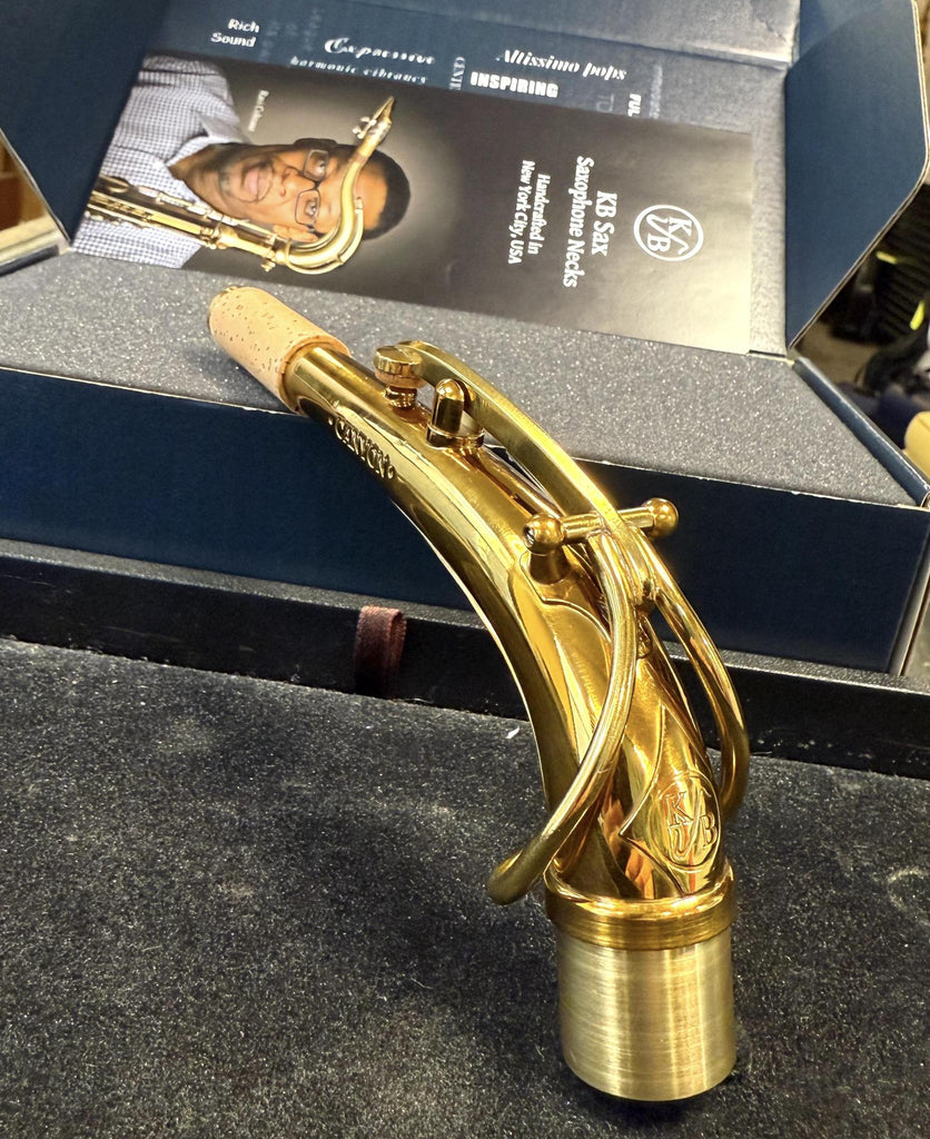 KB Sax Neck – Roberto's Winds