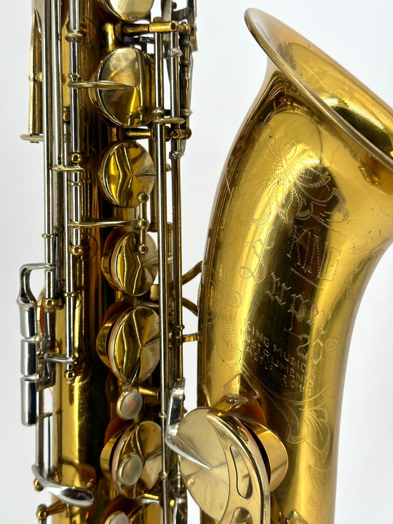 Vintage King Super 20 Tenor Saxophone Ser# 488XXX – Roberto's Winds