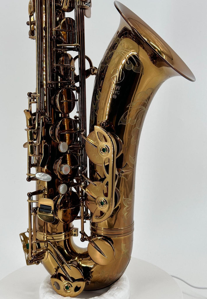 Roberto's Winds Tenor Saxophone Ser# 20,XXX MS
