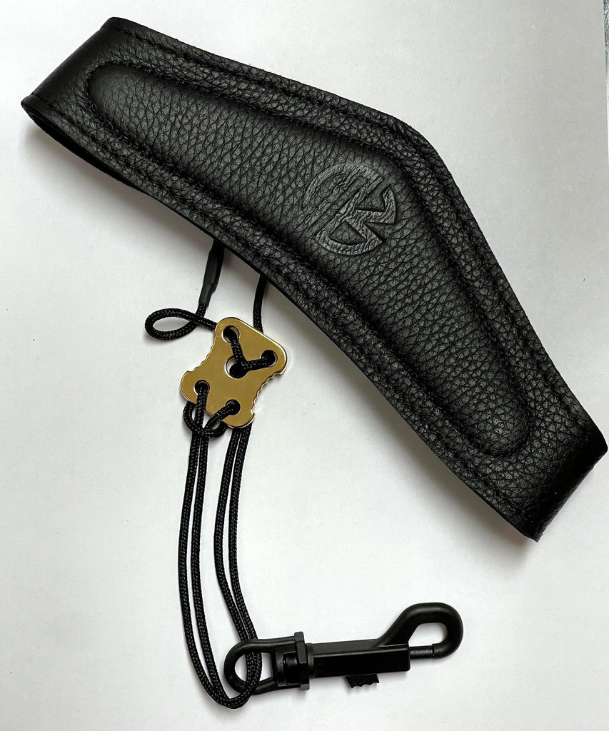 RW Superior Leather Neck Strap With Plastic Hook – Roberto's Winds
